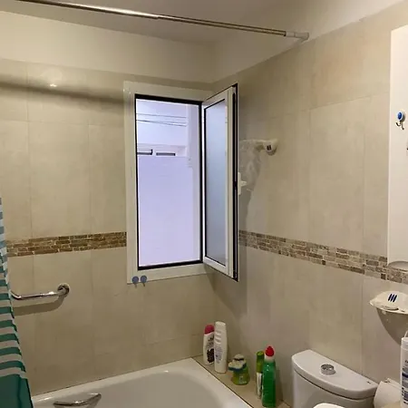 Vv Hoony Mugler Wifi Free Private Parking Aire Acondiciony