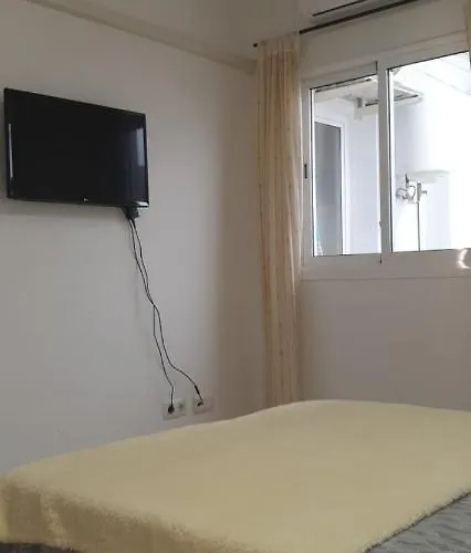 Vv Hoony Mugler Wifi Free Private Parking Aire Acondiciony