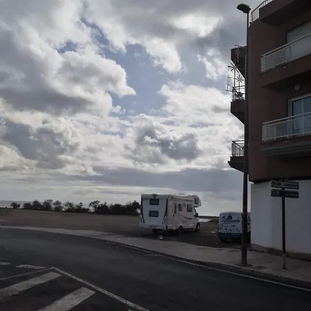 Vv Hoony Mugler Wifi Free Private Parking Aire Acondiciony *