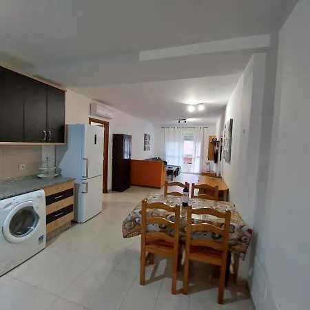 Vv Hoony Mugler Wifi Free Private Parking Aire Acondiciony